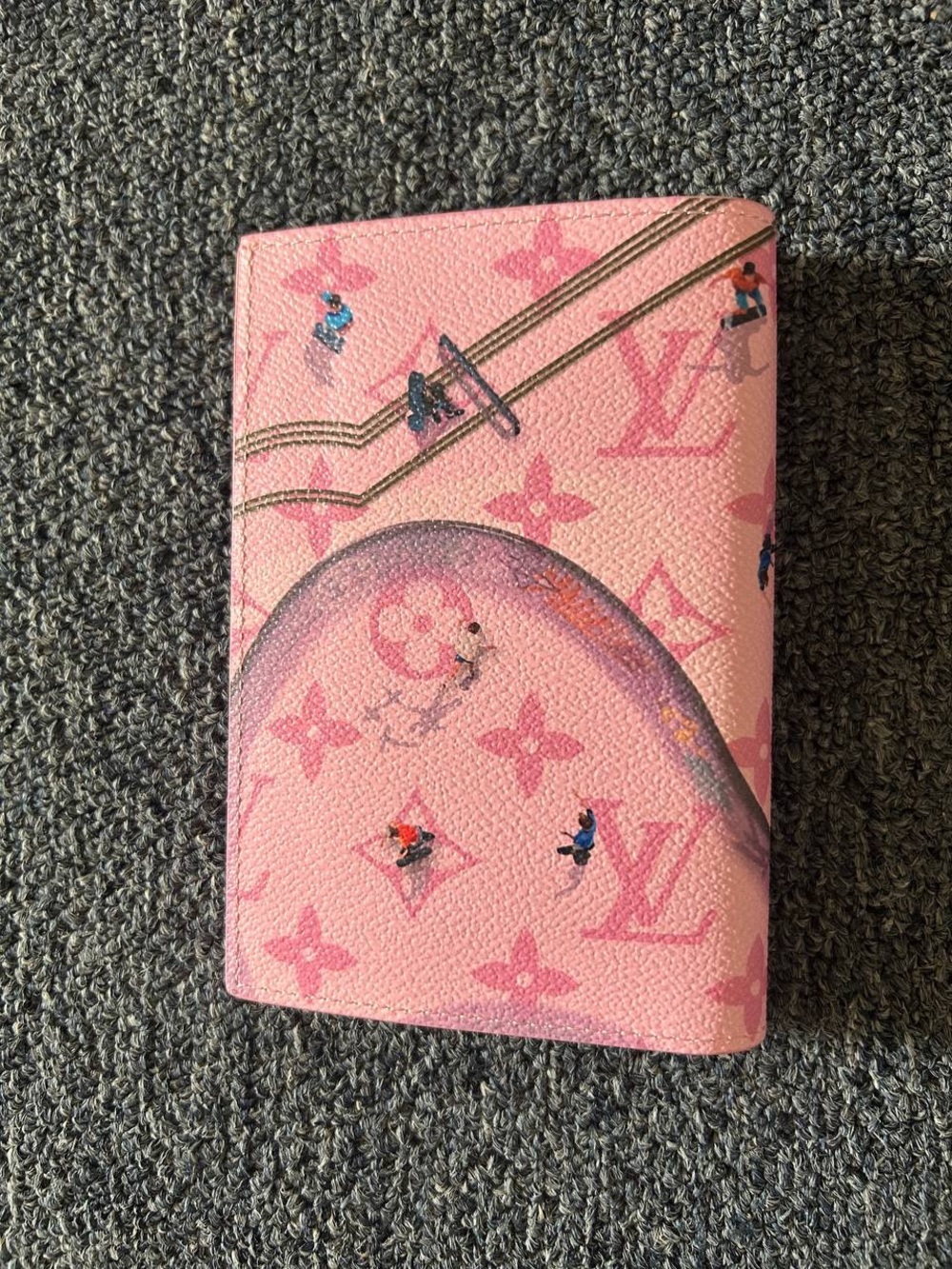 Louis Vuitton Skateboard Pink Passport Holder - Picture 3 of 4